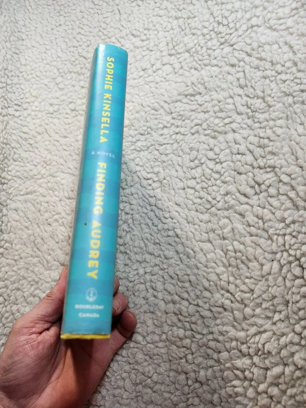 Sophie Kinsella Finding Audrey Hardcover 2015 Doubleday Canada Dust Jacket - Picture 13 of 14